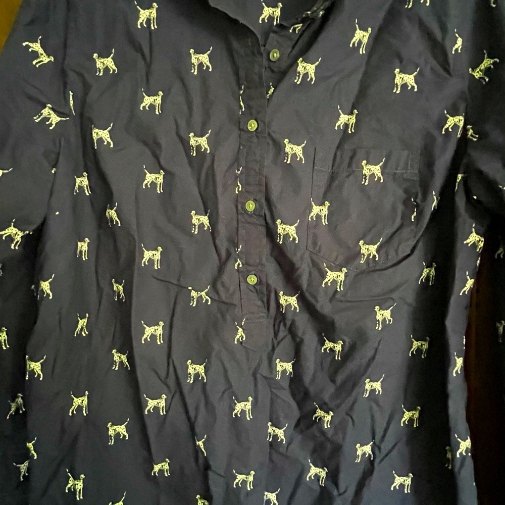 Cute  button down blouse.